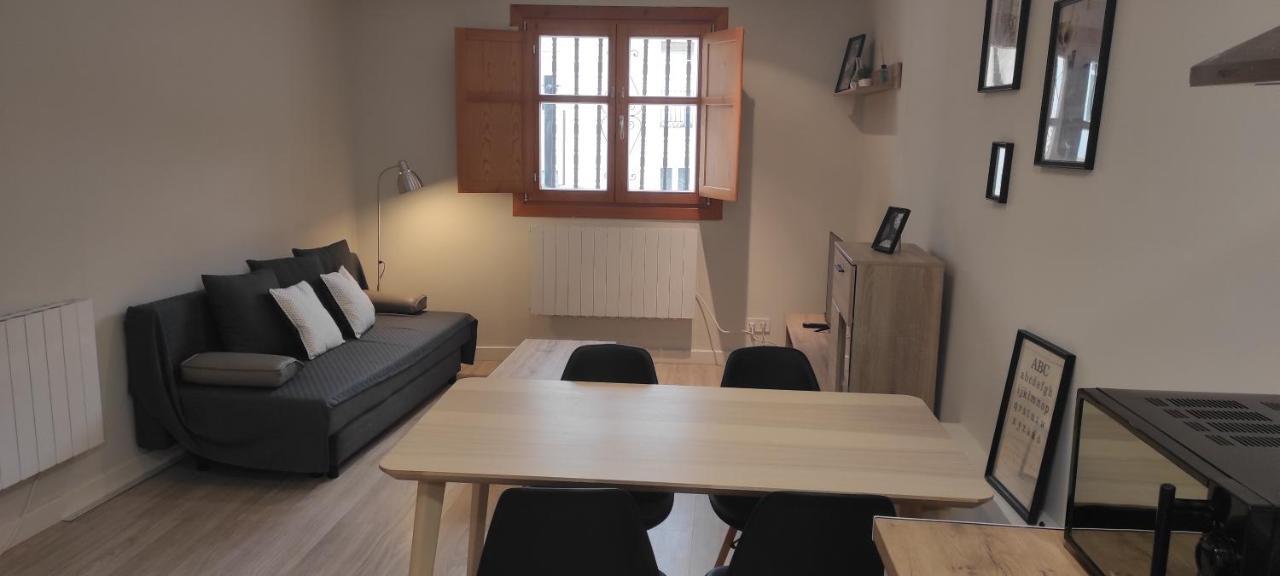 Apartamento Con Encanto En Casco Historico De Burgo Εξωτερικό φωτογραφία